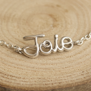 bracelet prénom personnalisé en argent fait à la main