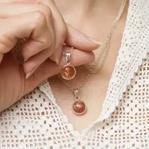 collier pour femme en argent avec pierre de soleil naturelle