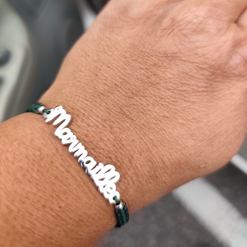 bracelet personnalisé prénom en argent et fil macramé